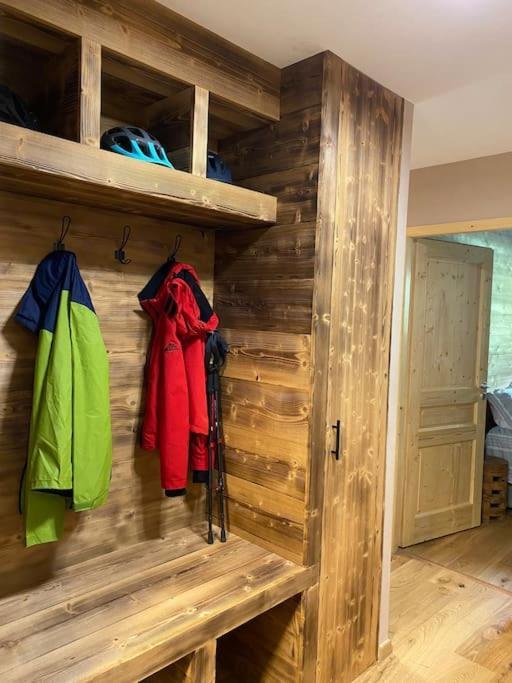 Gorgeous 2 Bedroom, 2 Full Bath, Ski In Apartment! Winner Of 2025 And 2024 Traveller Award! Morzine Extérieur photo