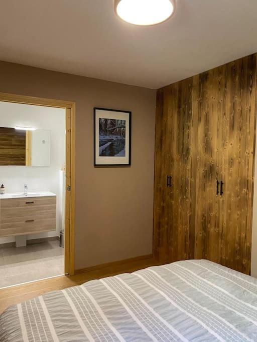 Gorgeous 2 Bedroom, 2 Full Bath, Ski In Apartment! Winner Of 2025 And 2024 Traveller Award! Morzine Extérieur photo